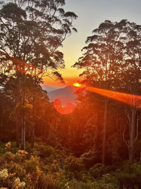 Mahalo Accomodation - Tourism Caloundra 3