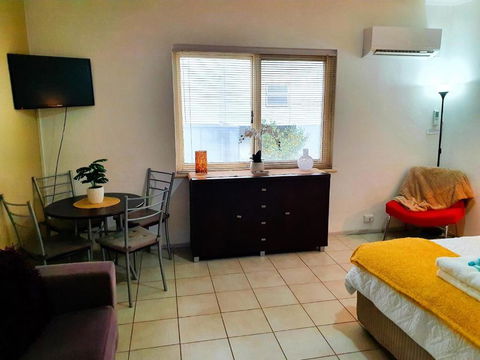 M104 West Perth Studio Apartment Near Kings Park - Tourism Caloundra 3