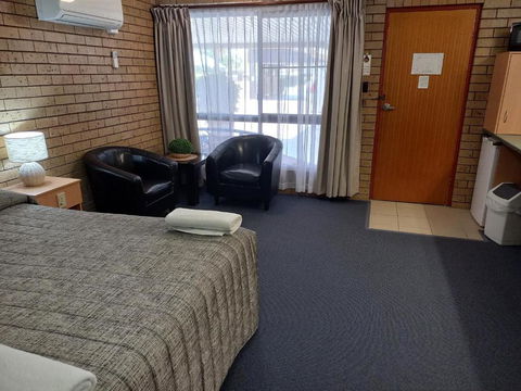 Macintyre Motor Inn - Tourism Caloundra 2