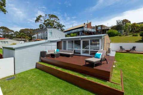 Magnificent Malua Views Stroll To The Beach - Tourism Caloundra 2
