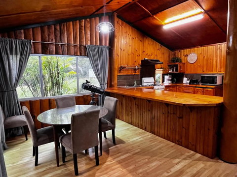 Mannland Cottage Retreat - Tourism Caloundra 1