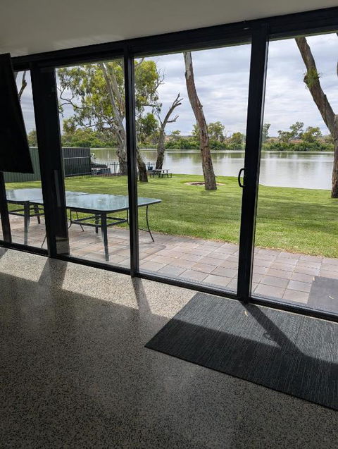 Mannum River Rentals - Tourism Caloundra 2