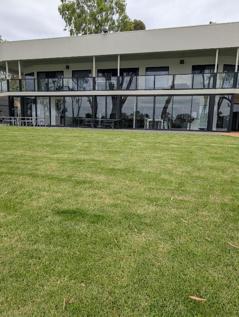 Mannum River Rentals - Tourism Caloundra 3