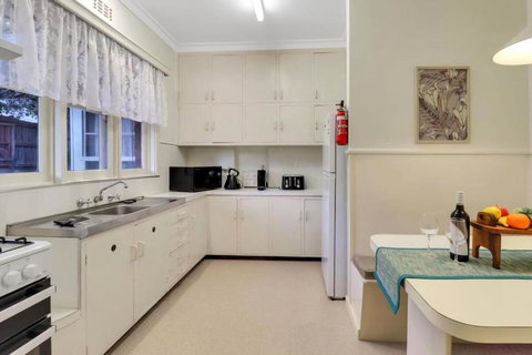 Mibnb Alexandra Ave Geelong - Tourism Caloundra 2