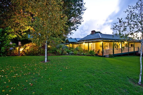 Margaret River Guest House - Tourism Caloundra 1