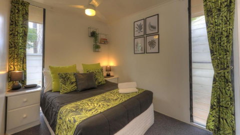 Maroochy River Bungalows - Tourism Caloundra 1