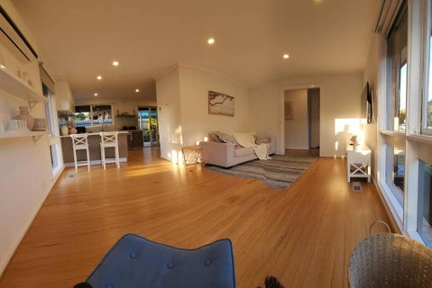 Meadow View Cottage - Tourism Caloundra 1