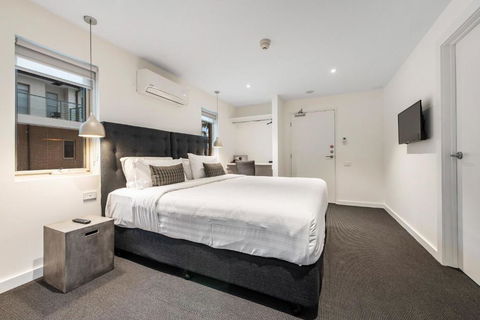 Melbourne Airport Motel - Tourism Caloundra 3