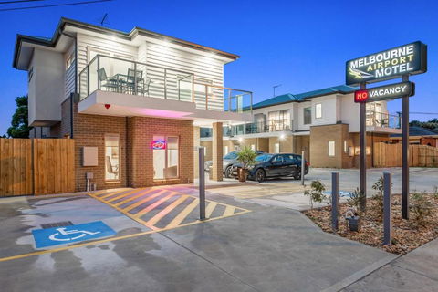 Melbourne Airport Motel - Tourism Caloundra 0