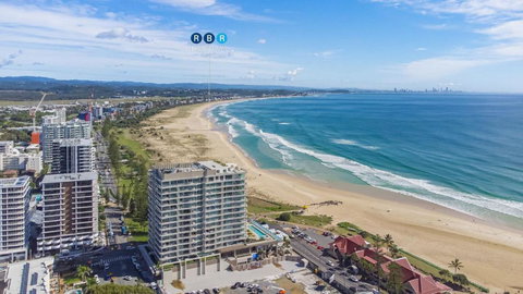 Miles At Kirra Beach Unit 907 - Tourism Caloundra 2