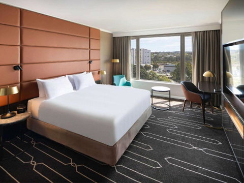 Mercure Sydney Parramatta - Tourism Caloundra 1