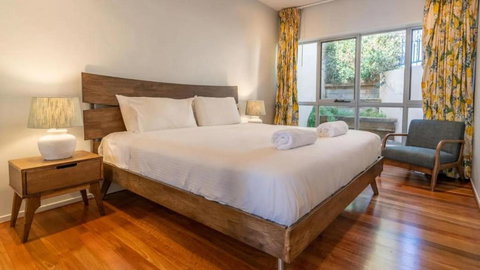 Mermaids Hideout - Tourism Caloundra 3