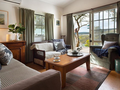 Monigatti Cottage - Tourism Caloundra 1