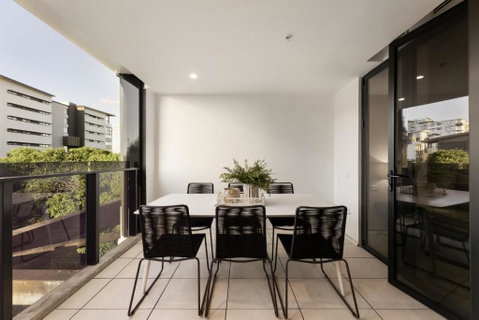 Modern Luxury Gabba Apartment - Tourism Caloundra 0