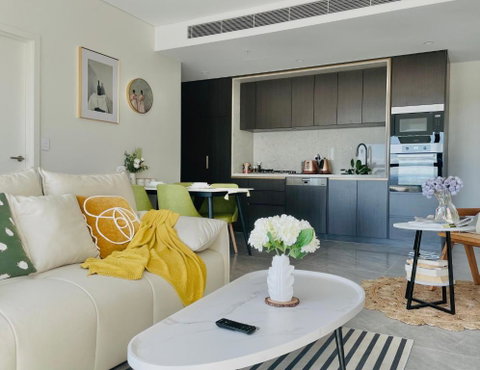 Modern Apartment St Leonards - Tourism Caloundra 0