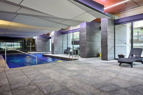 Modern One Bedroom Retreat W Dedicated Workspace - Tourism Caloundra 2