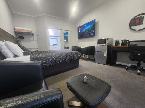 Motel24Seven And Apartments - Tourism Caloundra 3