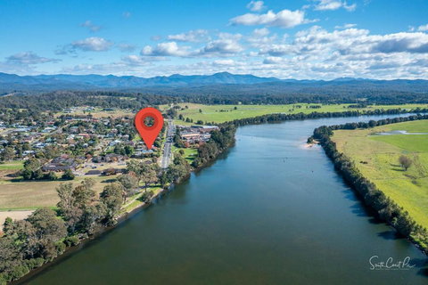 Moruya Holiday House - Tourism Caloundra 1