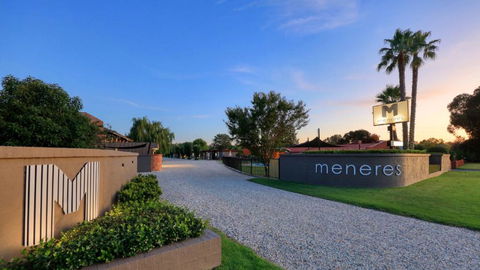 Motel Meneres - Tourism Caloundra 0