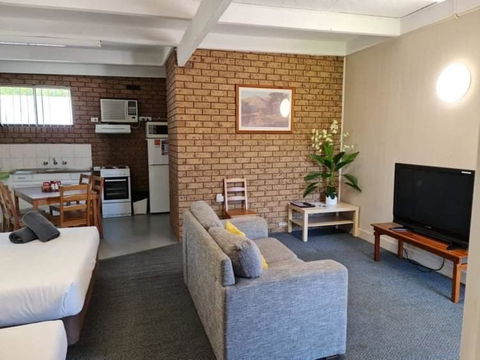 Motel Wellington Wodonga - Tourism Caloundra 2