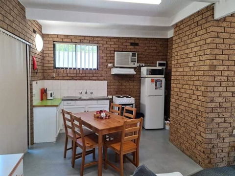 Motel Wellington Wodonga - Tourism Caloundra 3
