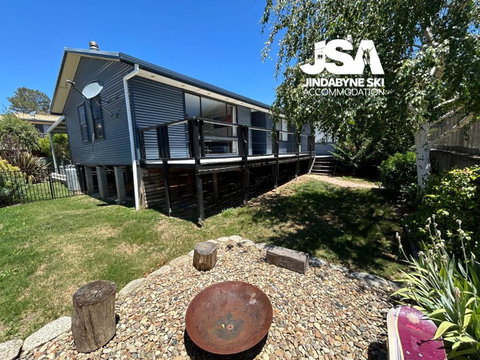 Mountain Air - Tourism Caloundra 0