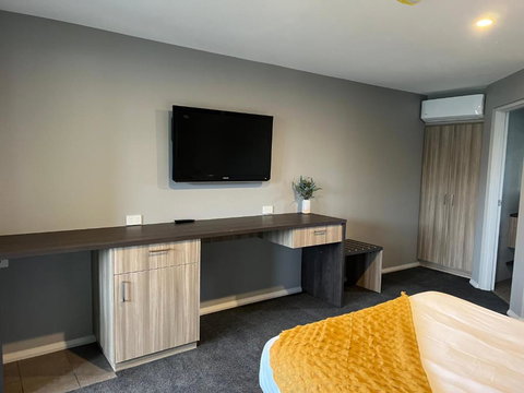 Murrumbateman Country Inn - Tourism Caloundra 3