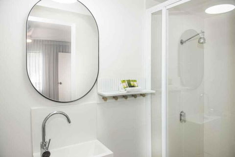 Murwillumbah Motor Inn - Tourism Caloundra 3