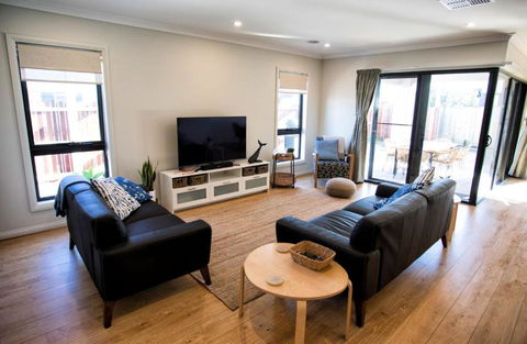 NAUTILUS - Tourism Caloundra 1