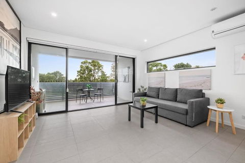 New Modern 2BR 2baths Apt In Homebush Sleeps 6 - Tourism Caloundra 2