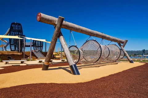 NEW Sailors Cove Pet Friendly - Tourism Caloundra 3