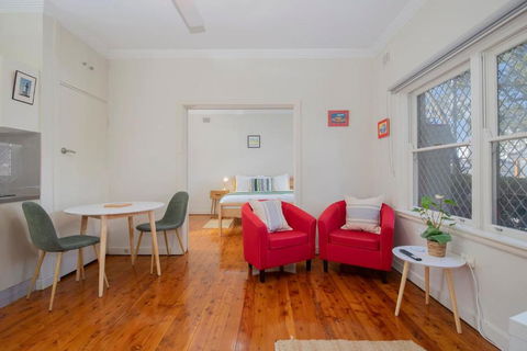 Newcastle Nook - Convenient Comforts In The CBD - Tourism Caloundra 0