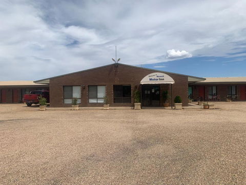 Newell Motor Inn Narrandera - Tourism Caloundra 2