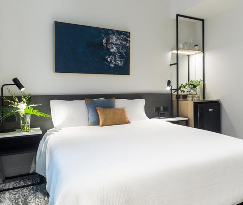 Oaks Cairns Hotel - Tourism Caloundra 3