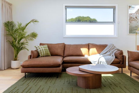 Oakwood Retreat - Tourism Caloundra 2