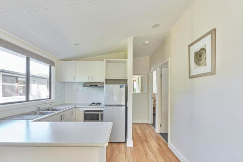 NRMA Sydney Lakeside Holiday Park - Tourism Caloundra 3