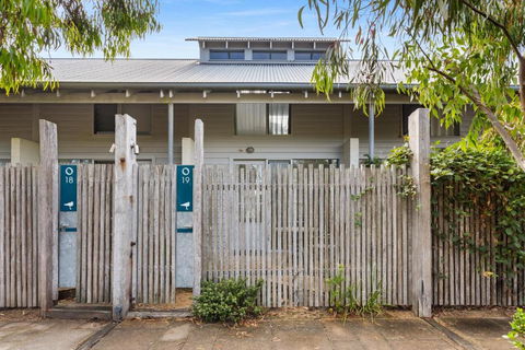 Oceanic Sorrento Apartment - Tourism Caloundra 3