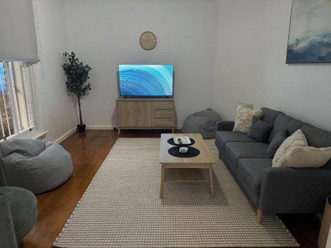 One Bed Apartment - Coogee Beach - Tourism Caloundra 1