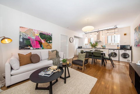 Opposite Park - Nearby Beach - Tourism Caloundra 1