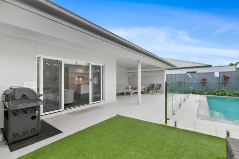 OSPREY ISLAND RETREAT - Tourism Caloundra 1