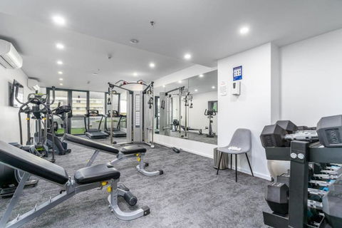 Park Avenue Apt In The Heart Of The City - Tourism Caloundra 1