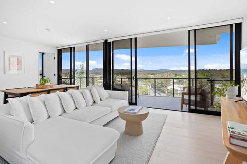 Palm Beach Luxury Apartment With Hinterland Views - Tourism Caloundra 0