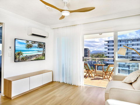 Palm Beach Renovated 1 Bedroom - Tourism Caloundra 1