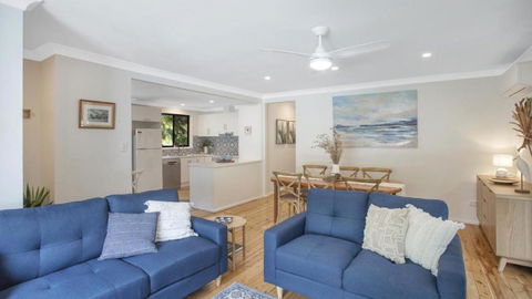 Palm Haven - Pearl Beach - Tourism Caloundra 0