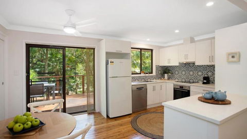 Palm Haven - Pearl Beach - Tourism Caloundra 3