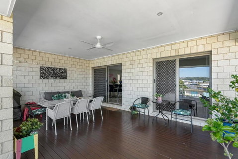 Palm Oasis Hinterland Home, Sleeps 10 With Pets - Tourism Caloundra 1