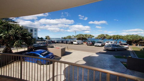 Pandanus Shores Unit 2 Kings Beach QLD - Tourism Caloundra 0