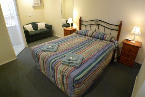Parkhaven Motel - Tourism Caloundra 1