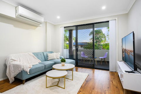 Parramatta New 2Bedroom Apt Close To TrainShoping - Tourism Caloundra 0