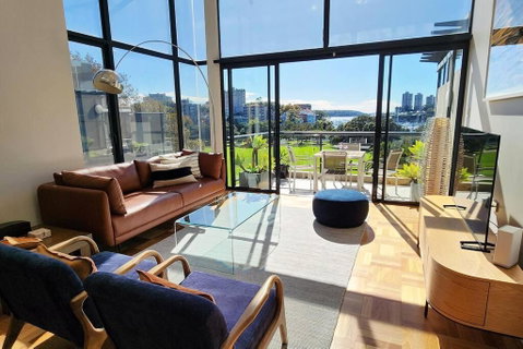 Penthouse With Private Terrace, Parking + 2 Pools - Tourism Caloundra 0